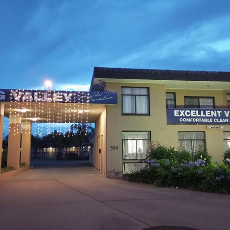 Big Valley Lakeside Paradise Motor Inn Shepparton Esterno foto