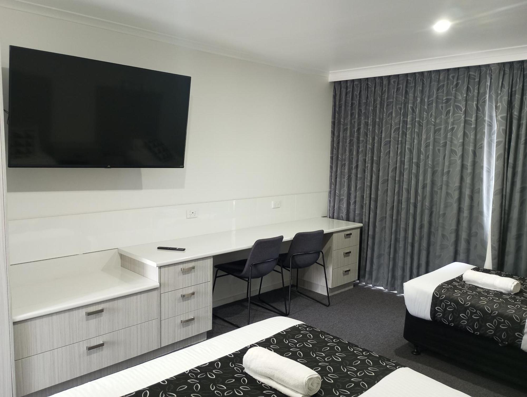 Big Valley Lakeside Paradise Motor Inn Shepparton Esterno foto