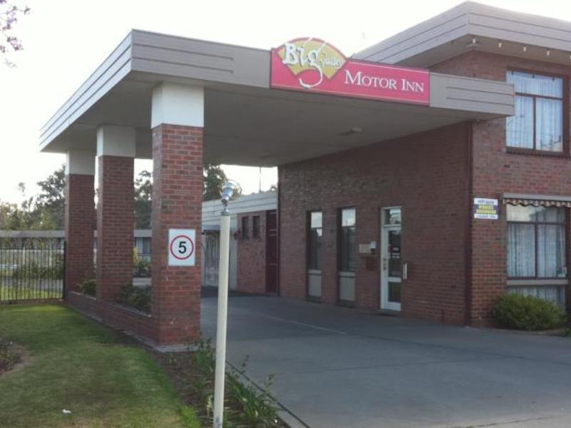 Big Valley Lakeside Paradise Motor Inn Shepparton Esterno foto